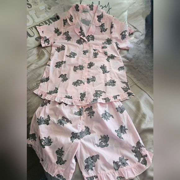 Aristocats 2 piece short set - Picture 4 of 4